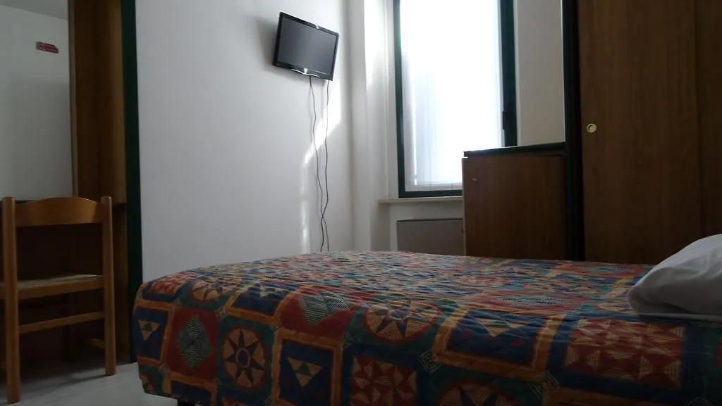 Hotel La Pergola Moniga del Garda