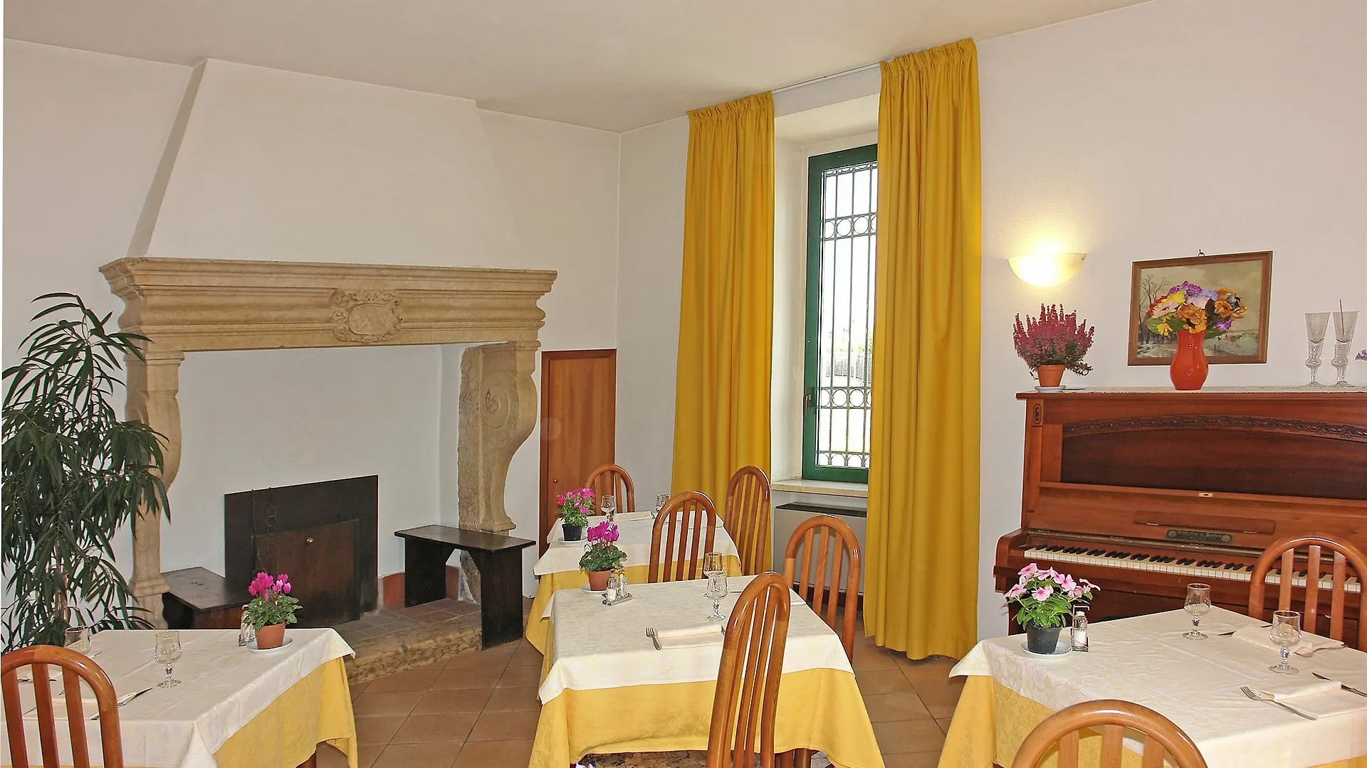 Hotel La Pergola Moniga del Garda